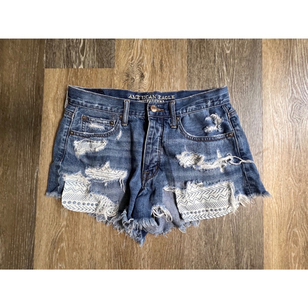 American Eagle Denim Shorts Womens 6 Blue Vintage Hi Rise Festival Distressed